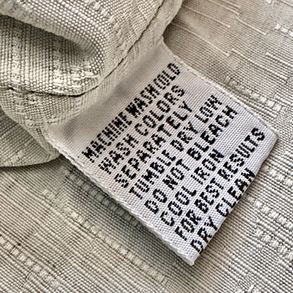 🔥 100% SILK Tommy Bahama Long Sleeve Button Down Shirt - Picture 5 of 5